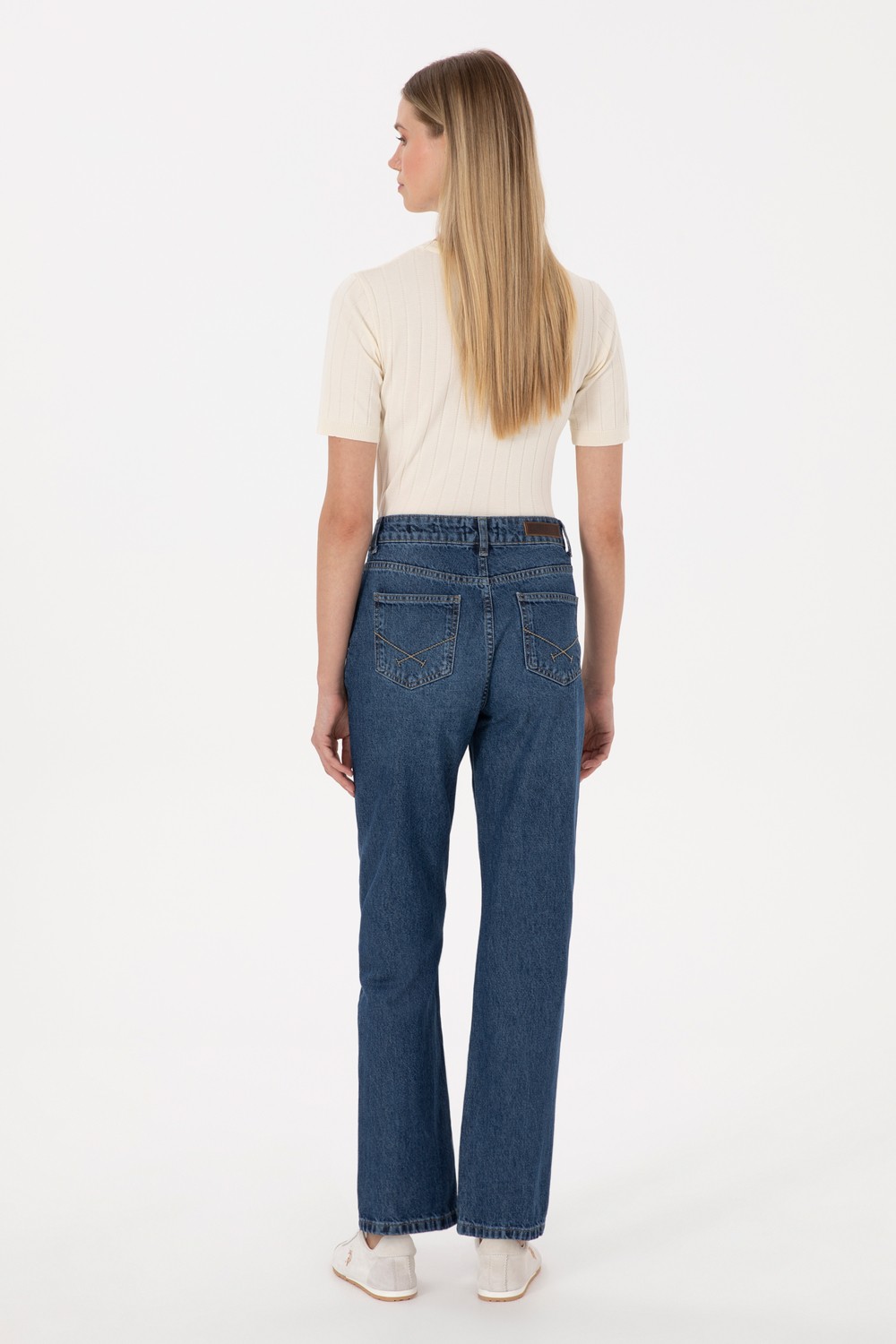 U.S. Polo Assn. Kadın Mavi Jean Straight Fit Pantolon 50316592-DN0022 görsel 4