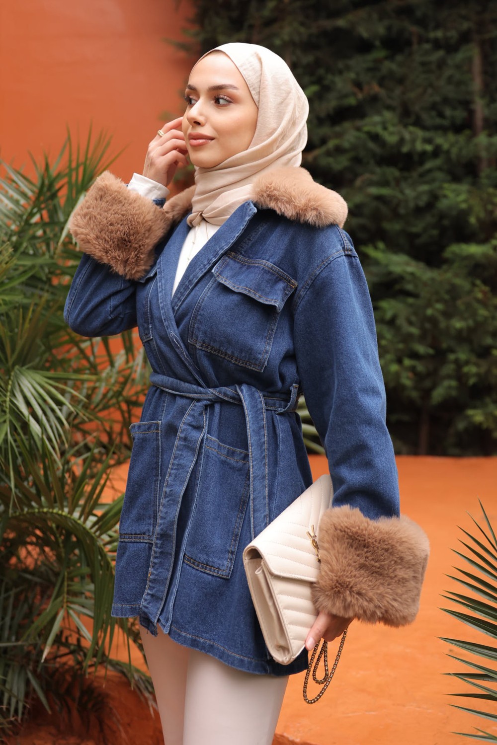 İmaj Butik Mavi Kol Yaka Kürklü Kot Ceket görsel 4