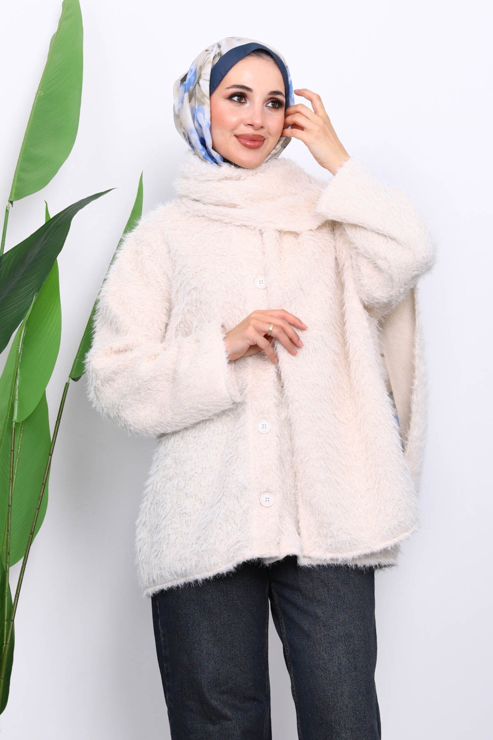 İmaj Butik Siyah Atkılı Detaylı Düğmeli Angora Ceket görsel 7