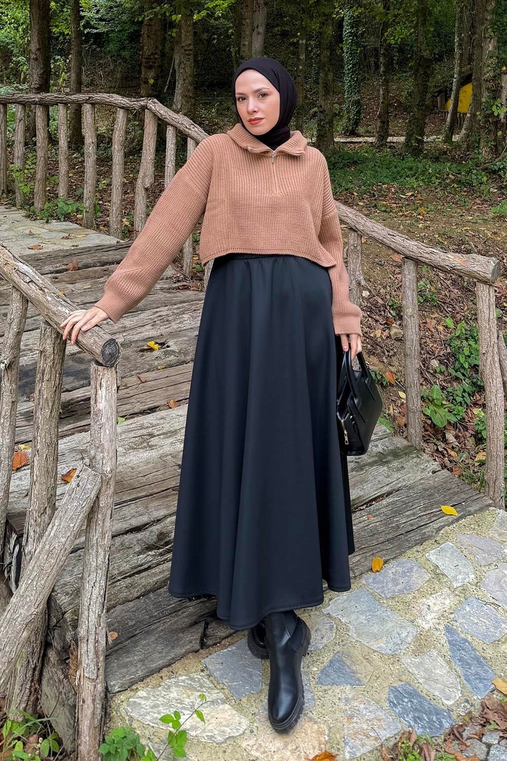 Lamelif Yaka Fermuarlı Crop Triko Kazak Lacivert