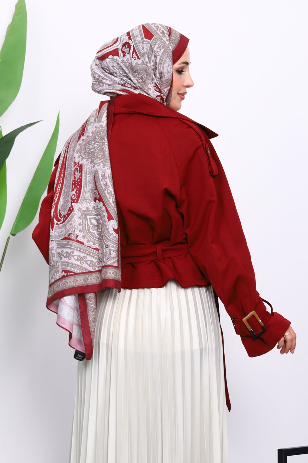 İmaj Butik Bordo Kruvaze Yaka Kemerli Kısa Trençkot görsel 4