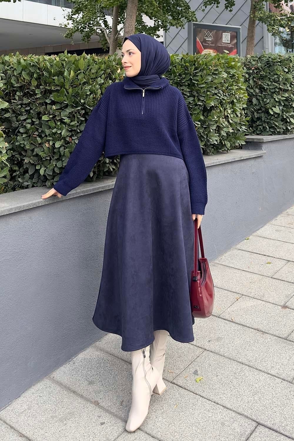 Lamelif Yaka Fermuarlı Crop Triko Kazak Lacivert görsel 5