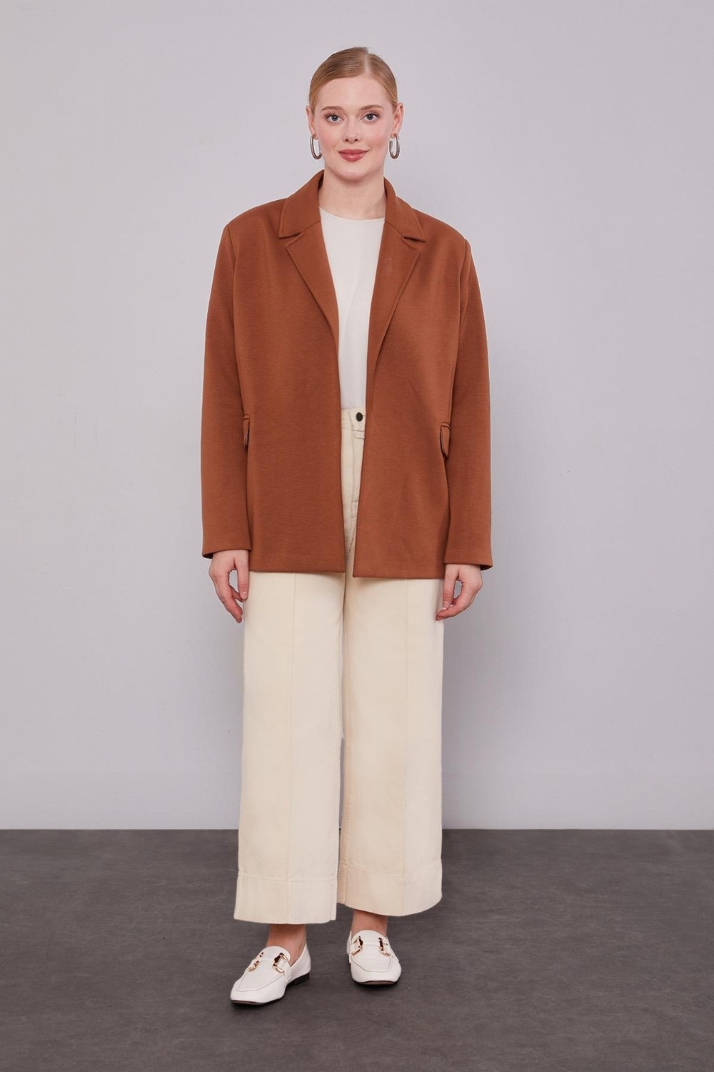 Lêvi D'or Siyah Wideleg Pantolon görsel 5