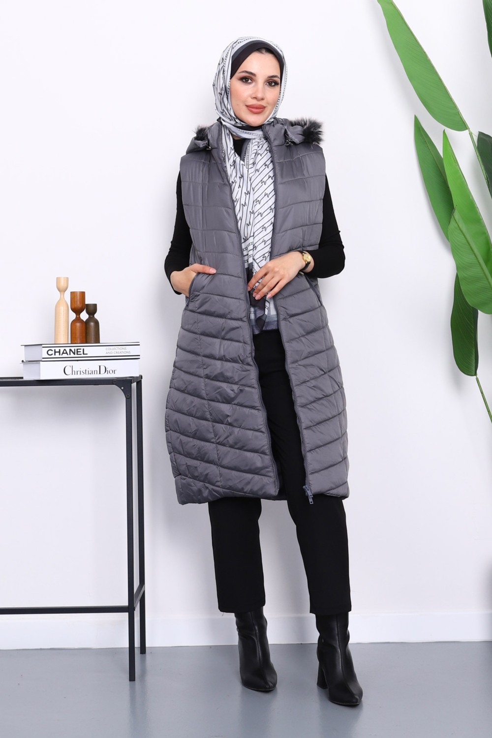 İmaj Butik Antrasit Kapüşonlu Uzun Şişme Yelek