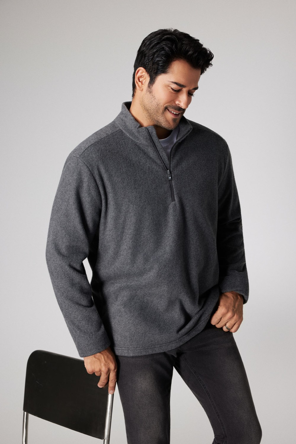 Altınyıldız Classics Erkek Siyah Anti-pilling Tüylenme Yapmayan Standart Fit Dik Yaka Soğuk Geçirmez Polar Sweatshirt