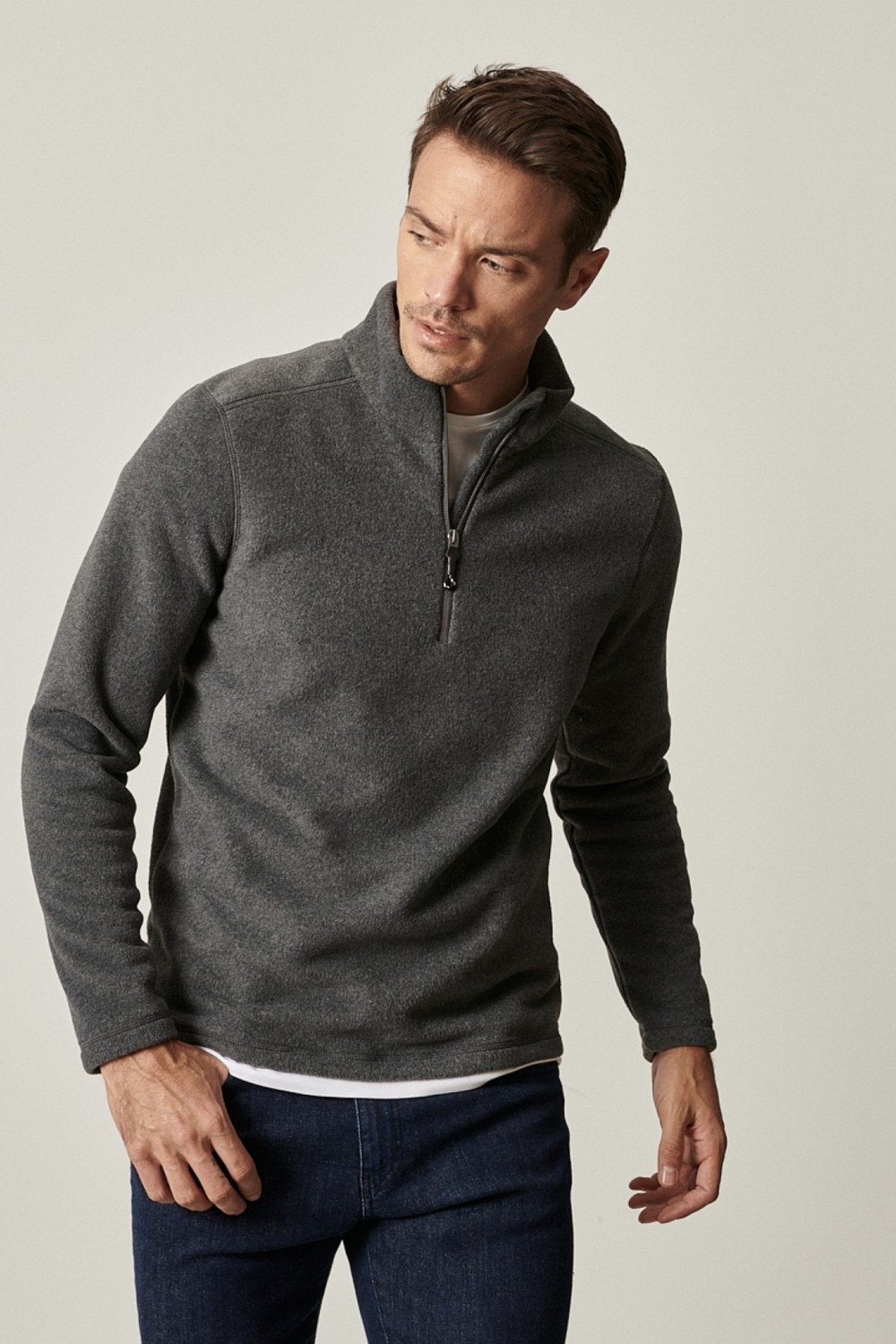 Altınyıldız Classics Erkek Siyah Anti-pilling Tüylenme Yapmayan Standart Fit Dik Yaka Soğuk Geçirmez Polar Sweatshirt görsel 3