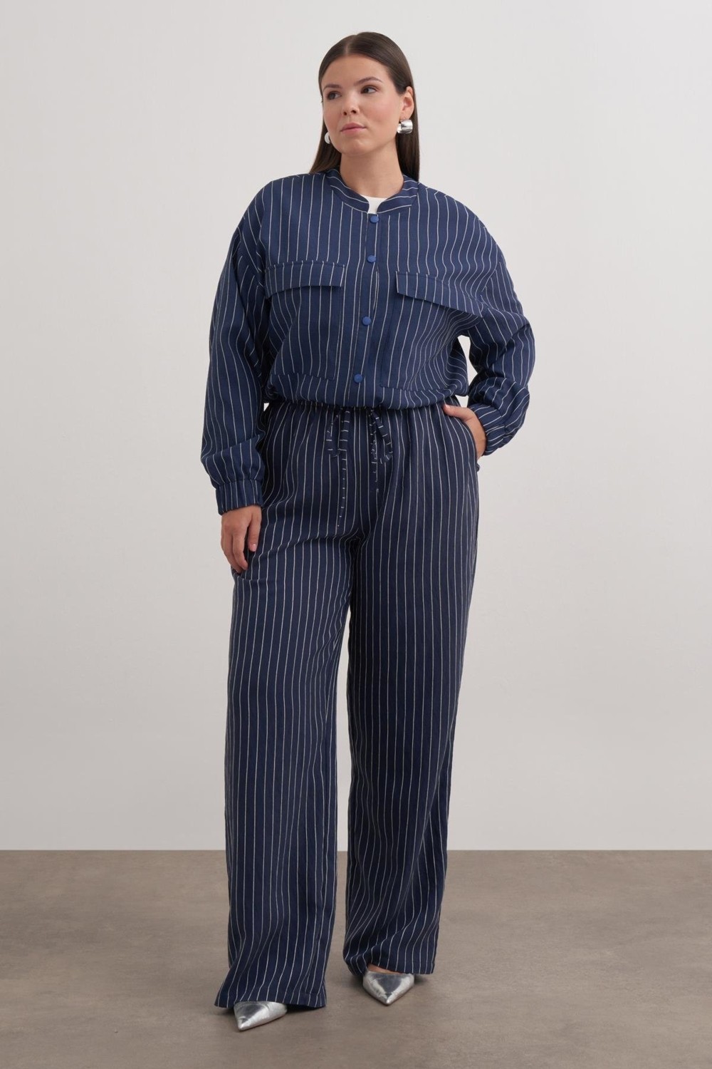 Myline Astarlı Crop Çizgili Bomber Ceket görsel 2
