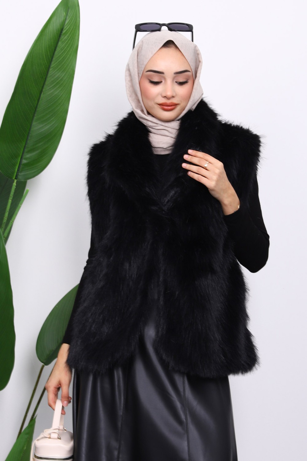 İmaj Butik Ekru Astarlı Kürk Yelek görsel 4