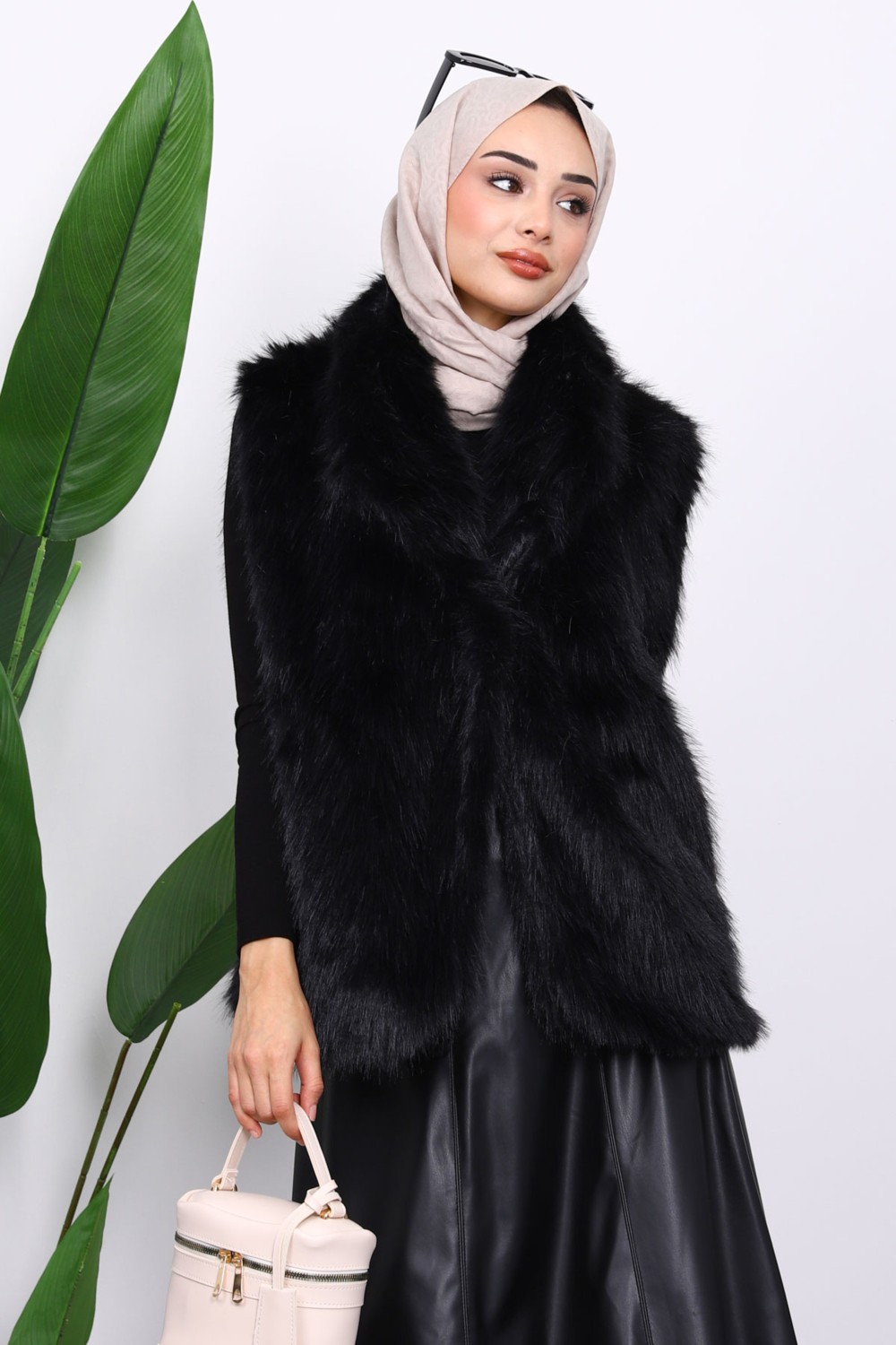 İmaj Butik Ekru Astarlı Kürk Yelek görsel 6