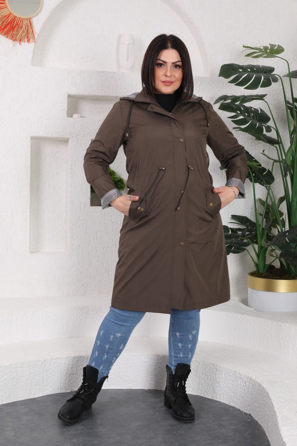 TUTveAL Collection Kadın Suya Dayanıklı Büyük Beden Trençkot Kapüşonlu Siyah Trençkot Bonded Kumaş Uzun Trençkot görsel 2