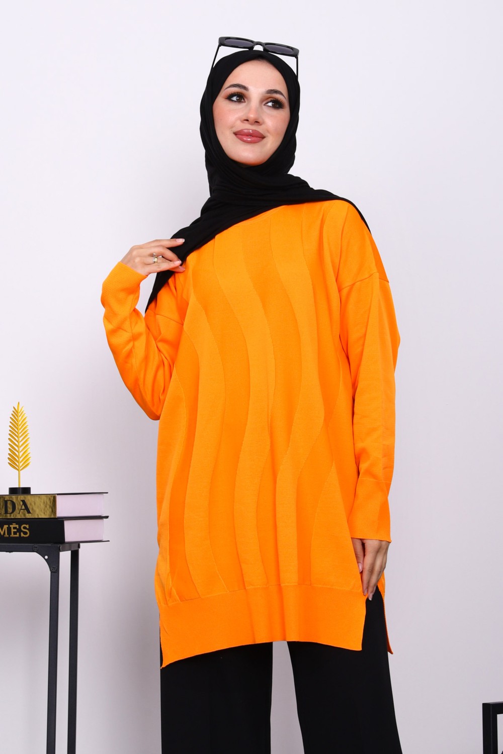 İmaj Butik Siyah Bisiklet Yaka Soğuk İplik Triko Tunik