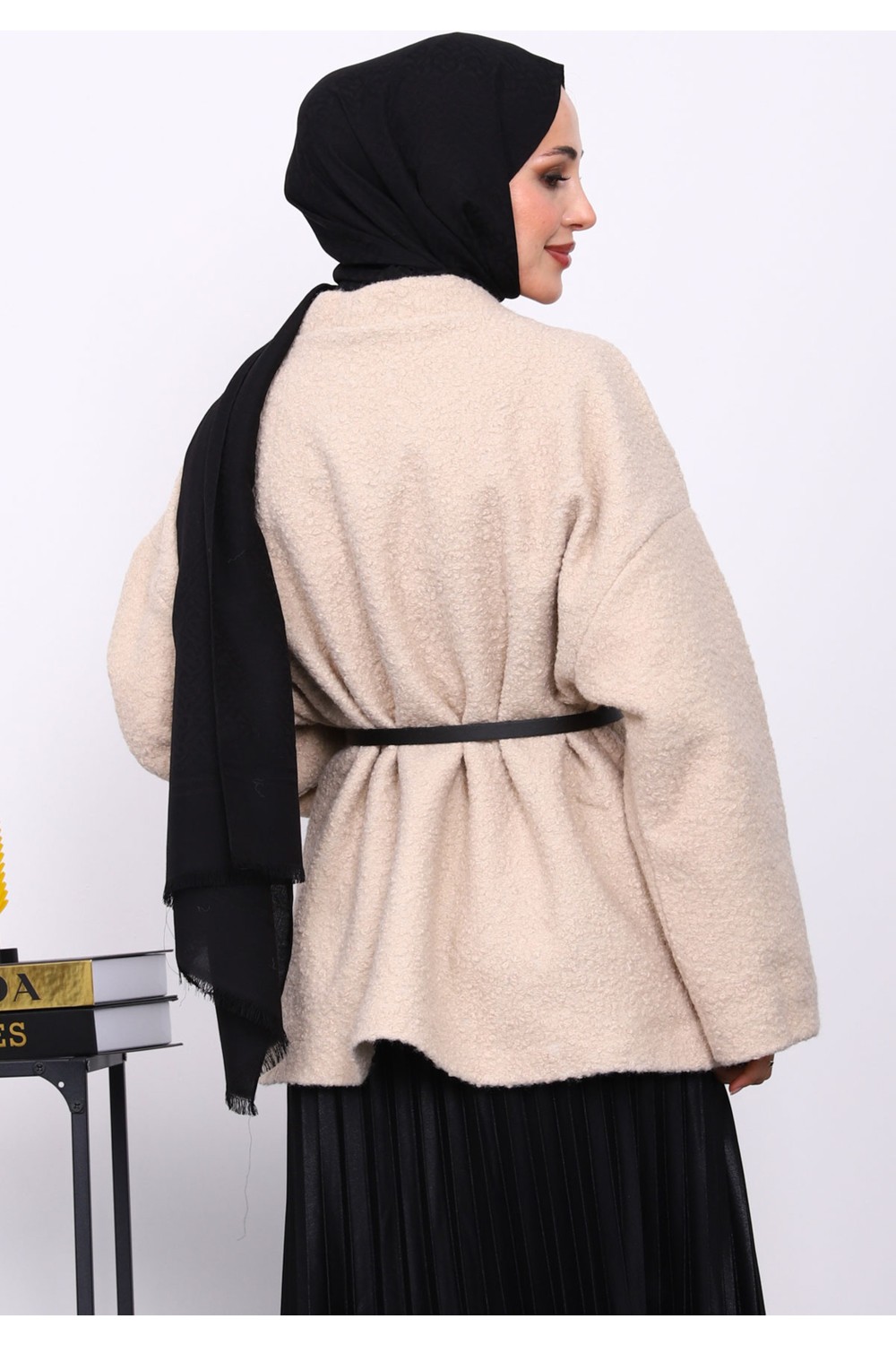 İmaj Butik Ekru Kemerli Oversize Buklet Ceket görsel 4
