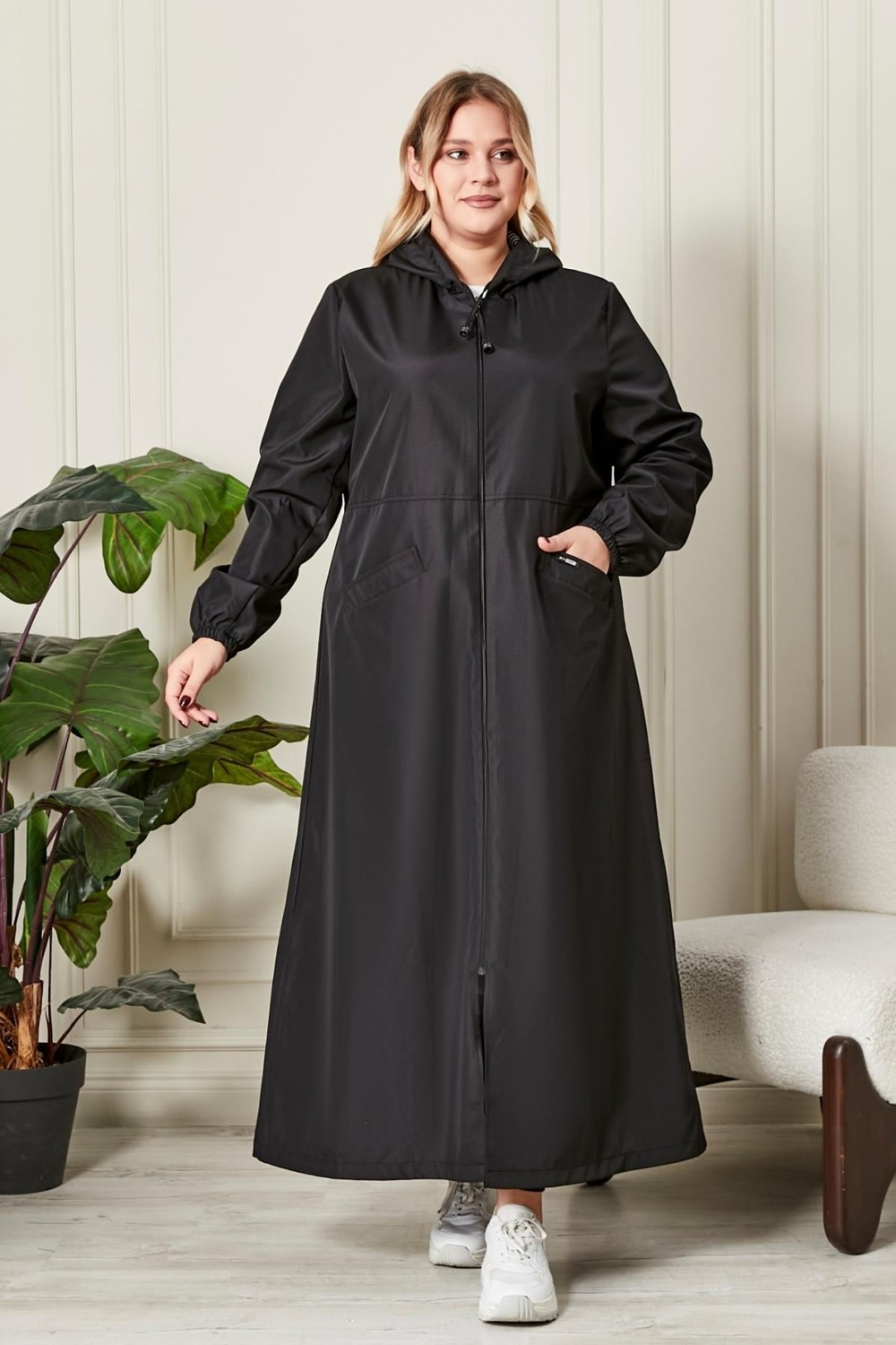 Derace Kadın Büyük Beden Siyah Tam Boy Trenç Regular Fit Hakim Yaka %100 Polyester görsel 3