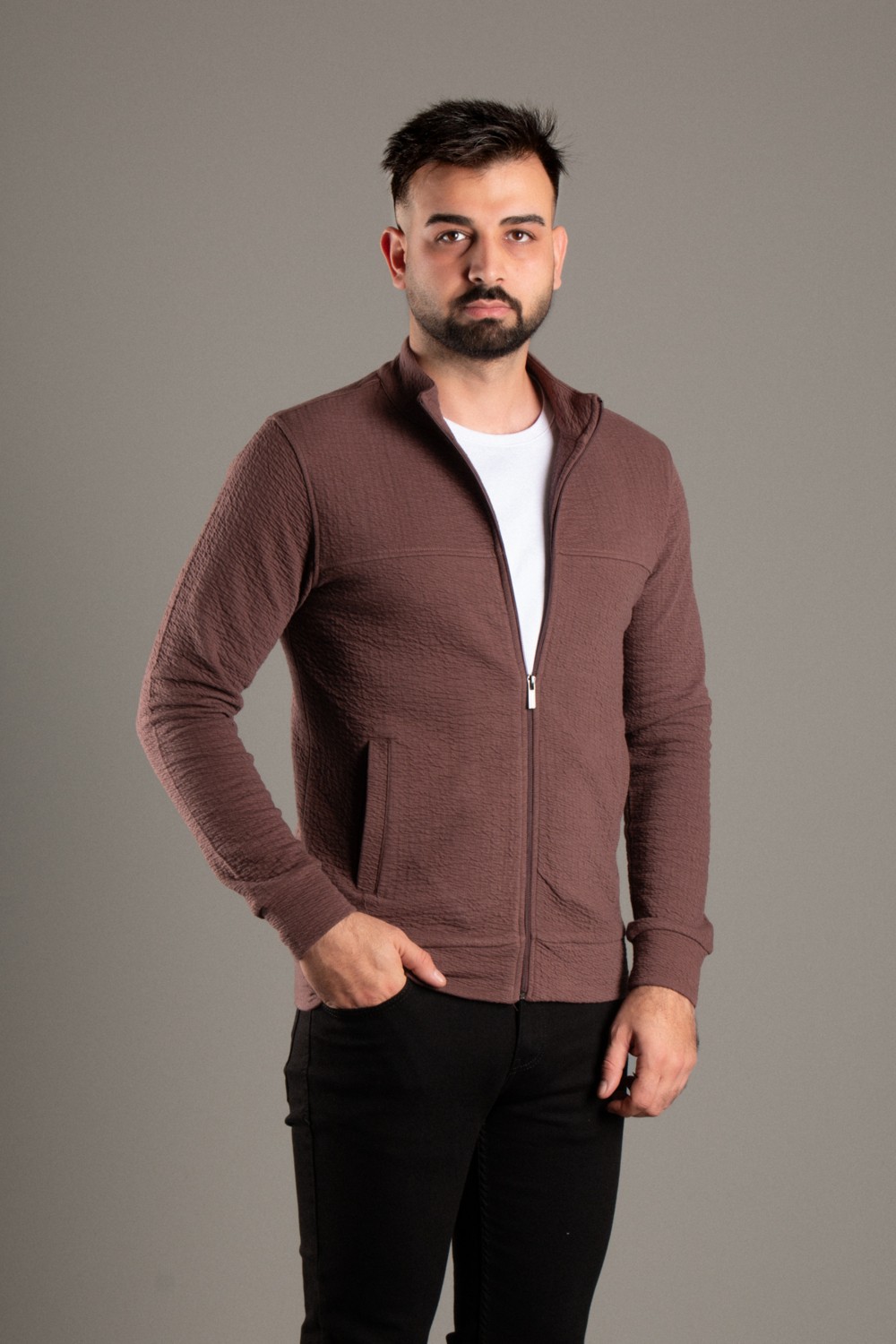 Zeki Özer Erkek Siyah Dokulu Hırka
