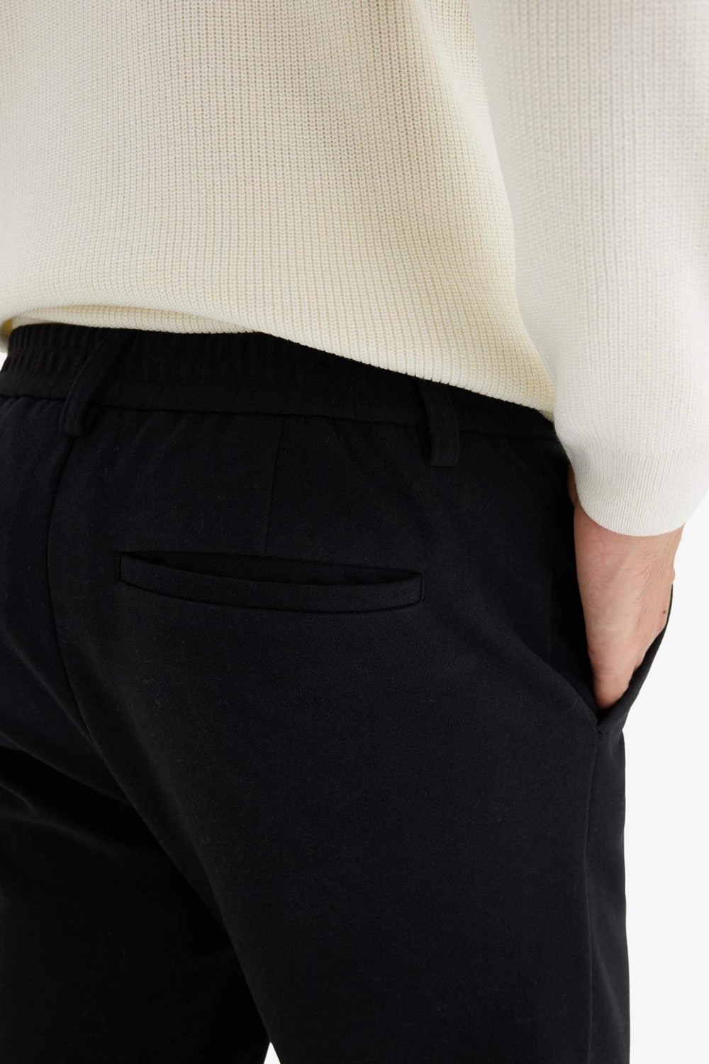DeFacto Sıcak Tutan Tailored Regular Fit Düz Paça Pantolon D3707AX25WN görsel 4