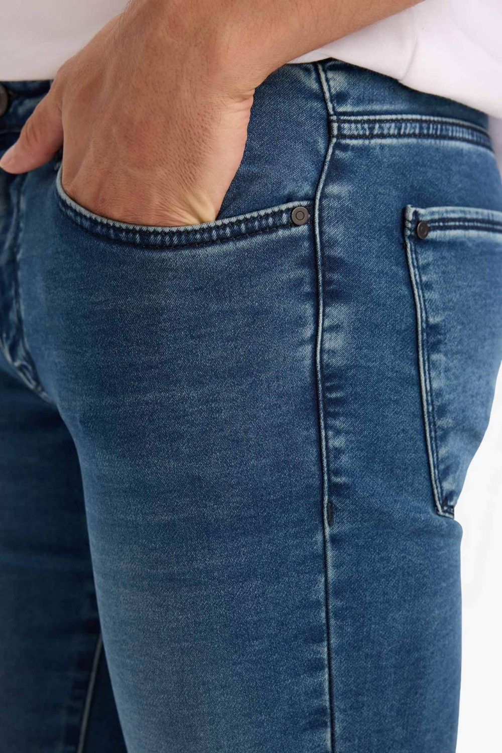 DeFacto Pedro Slim Fit Normal Bel Dar Paça Jean Pantolon G3245AX25AU görsel 4