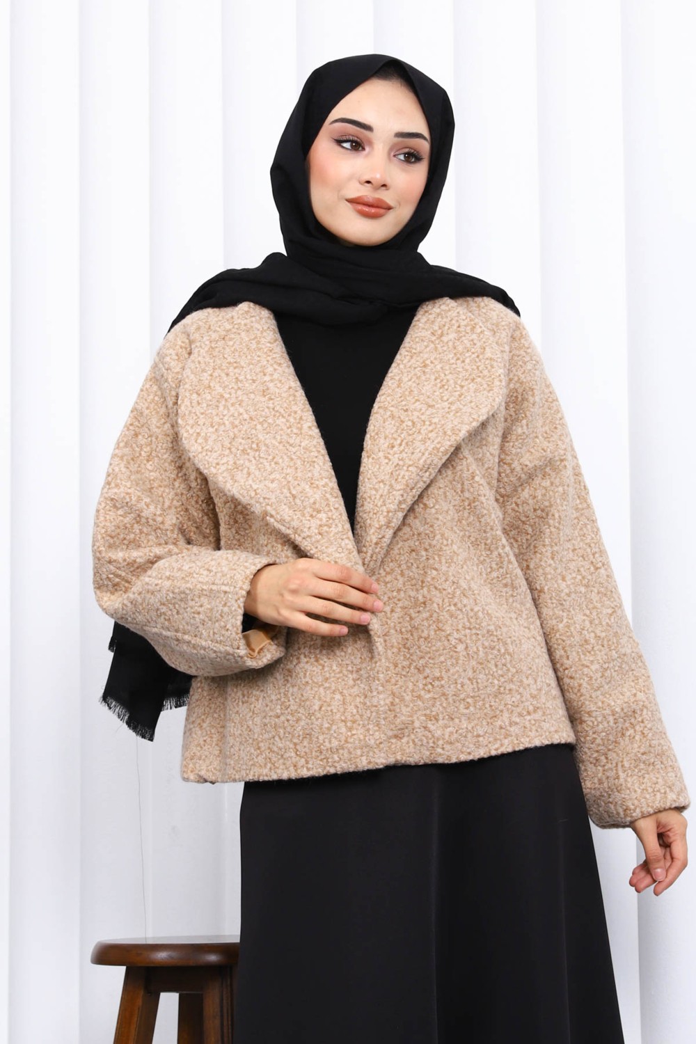 İmaj Butik Siyah Geniş Yaka Kısa Kaşe Ceket görsel 5