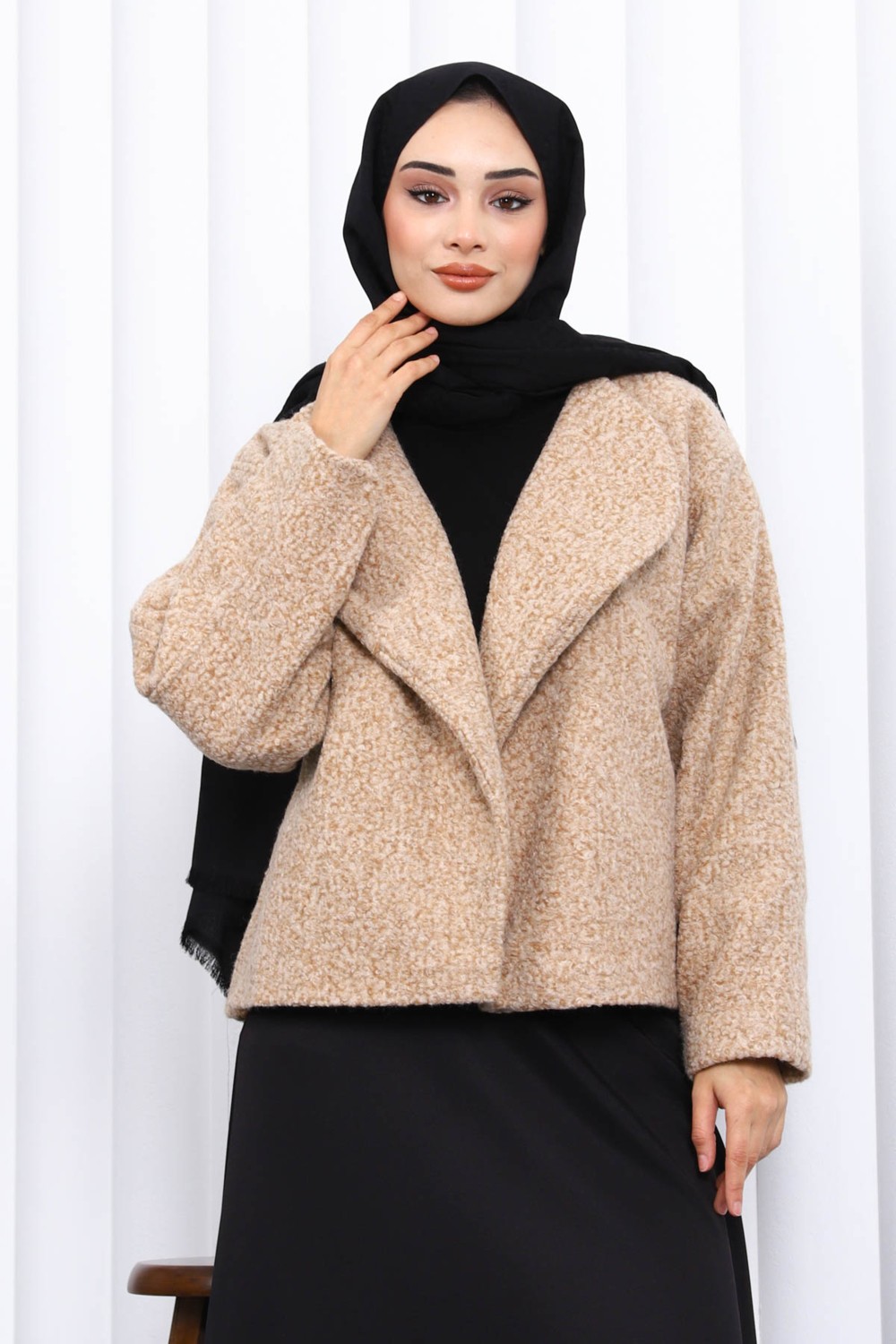 İmaj Butik Siyah Geniş Yaka Kısa Kaşe Ceket görsel 7