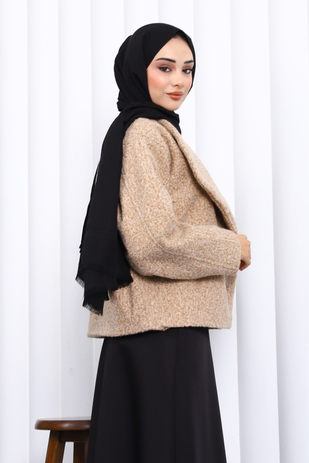 İmaj Butik Siyah Geniş Yaka Kısa Kaşe Ceket görsel 8