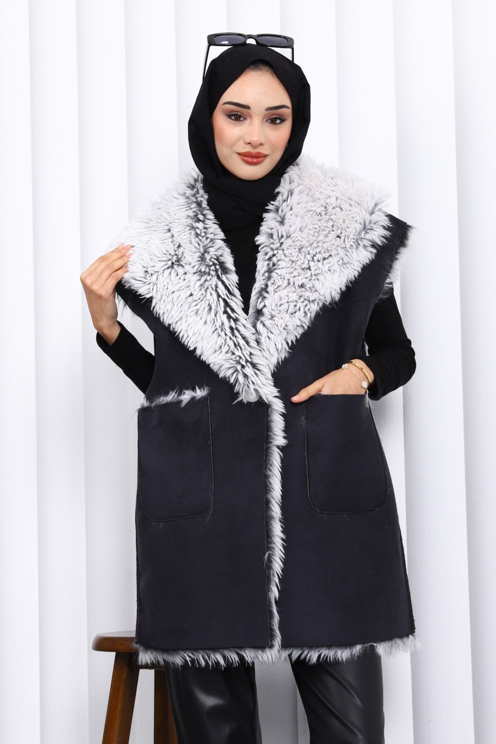 İmaj Butik Vizon Kruvaze Yaka İçi Kürklü Süet Yelek görsel 3