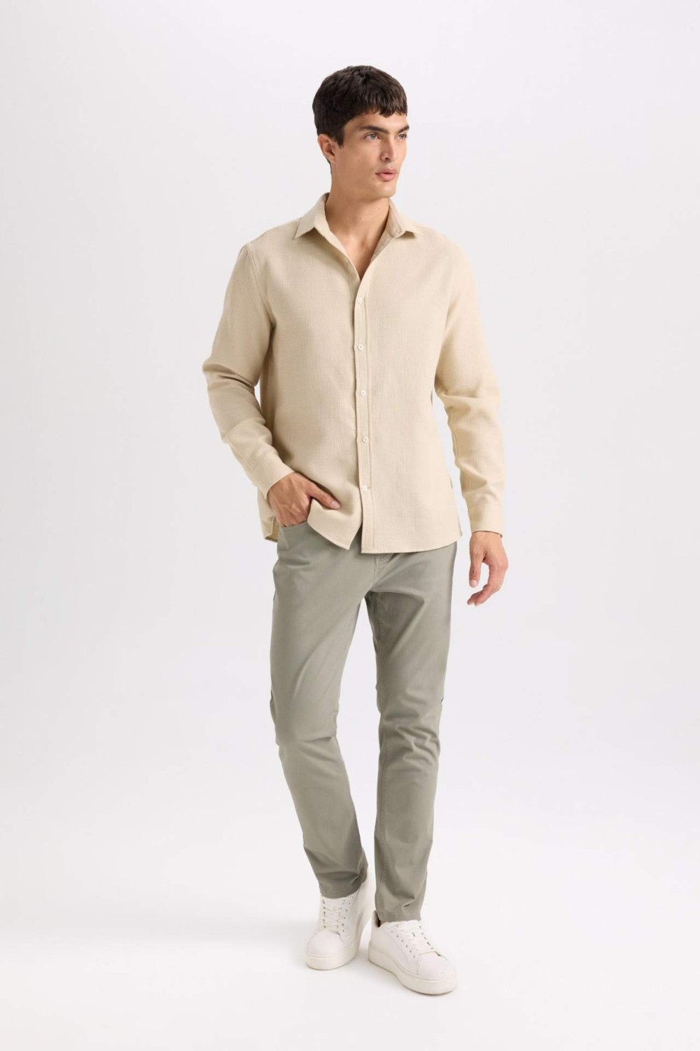 DeFacto Slim Fit Pantolon B2089AX25SP