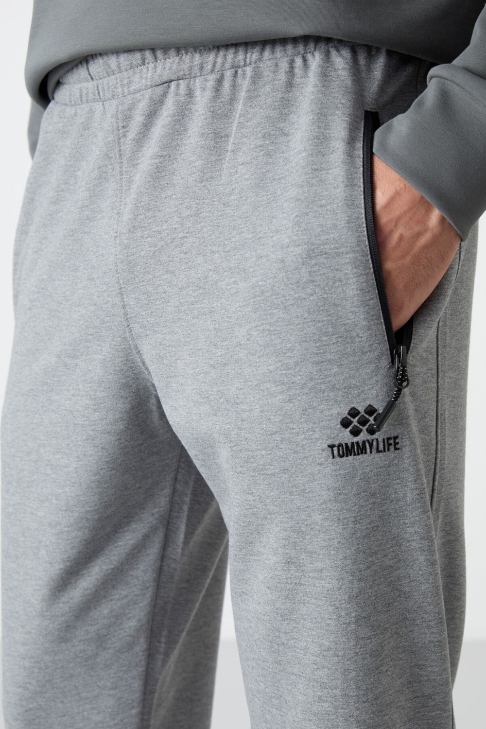 Tommy Life Gri Melanj Fermuar Cepli Standart Kalıp Jogger Erkek Eşofman Alt - 84587 görsel 3