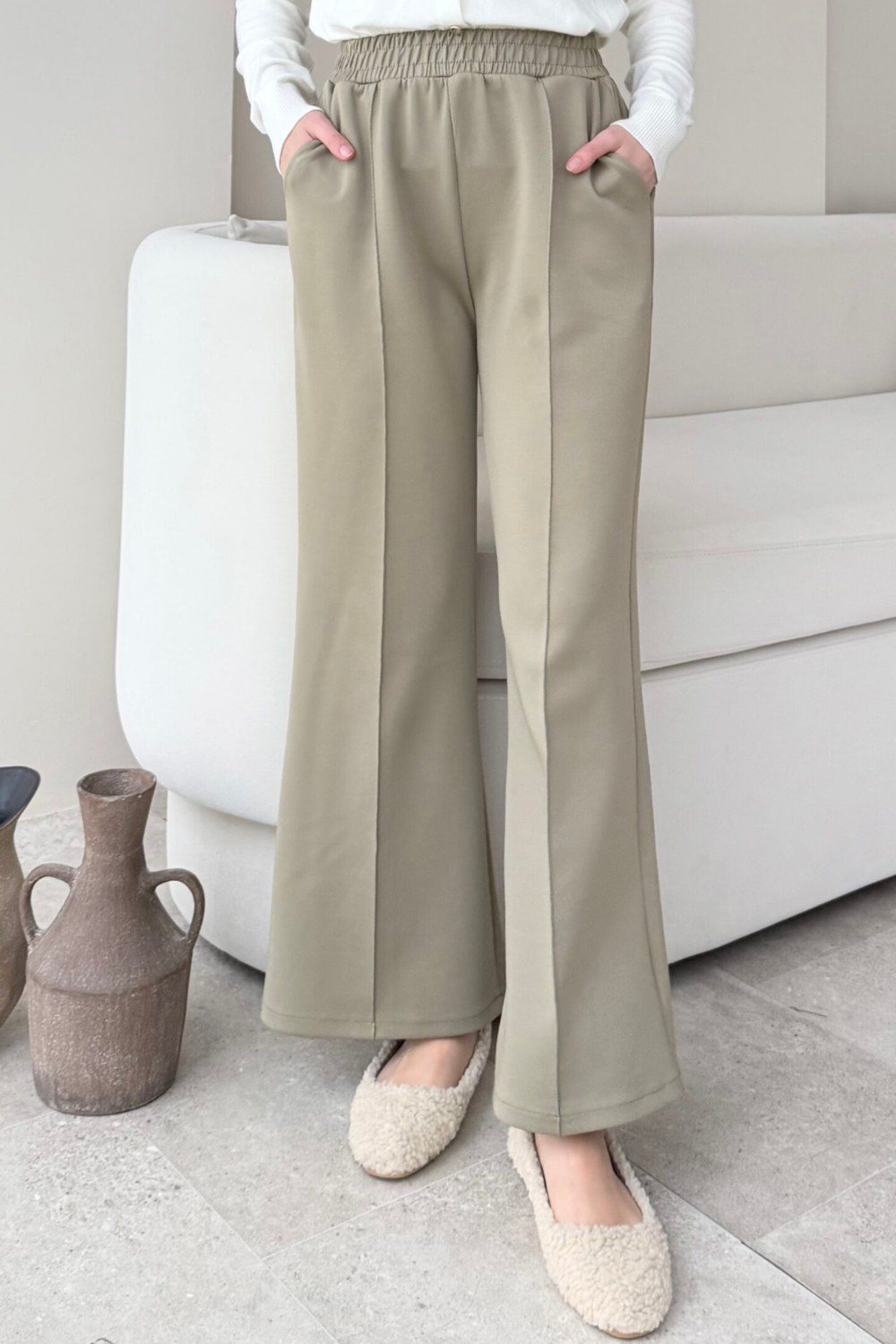 Tesettür Diyarı Çimalı Beli Lastikli Scuba Kumaş Tesettür Pantolon- Çağla Yeşili görsel 3