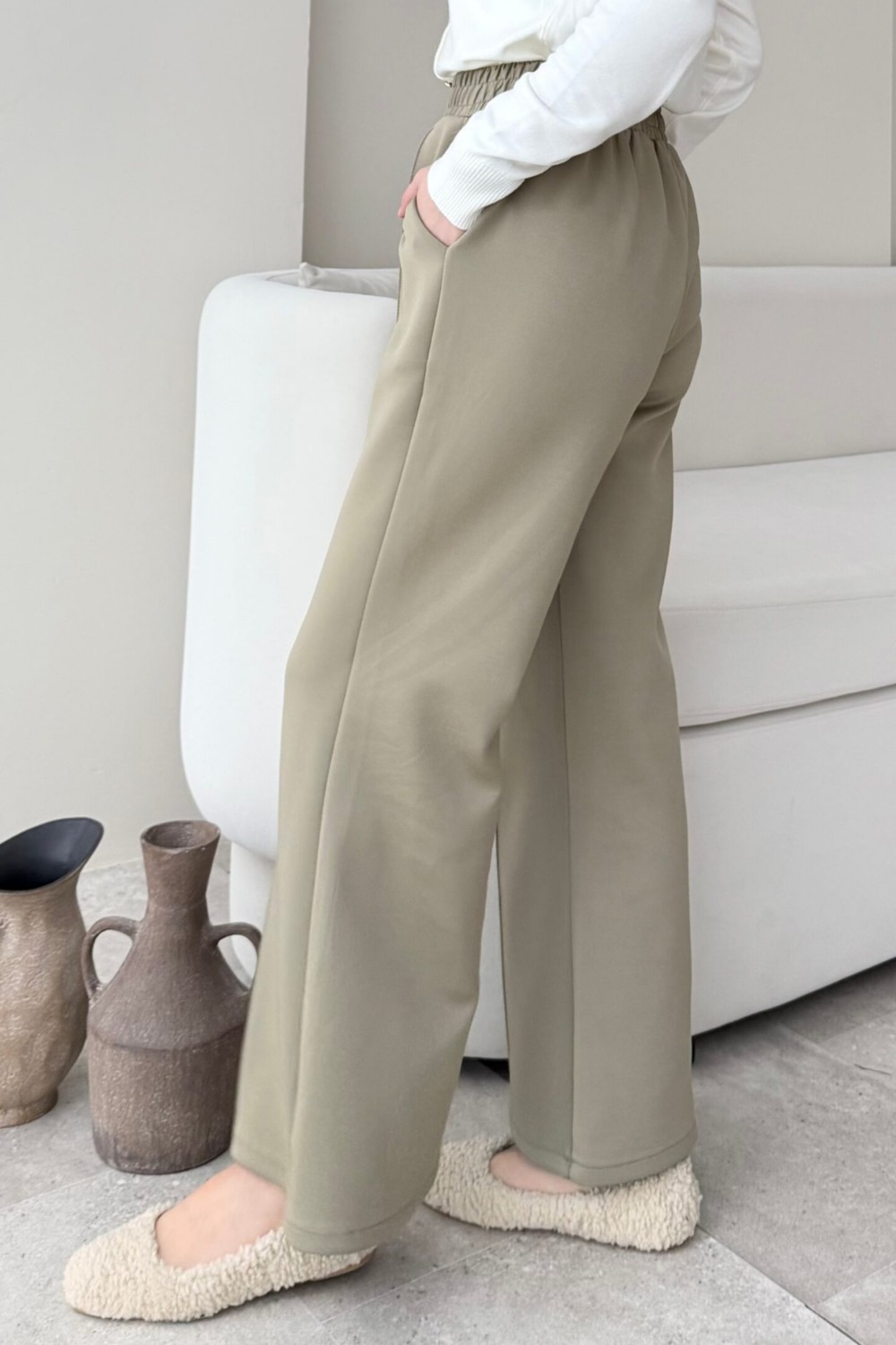 Tesettür Diyarı Çimalı Beli Lastikli Scuba Kumaş Tesettür Pantolon- Çağla Yeşili görsel 5