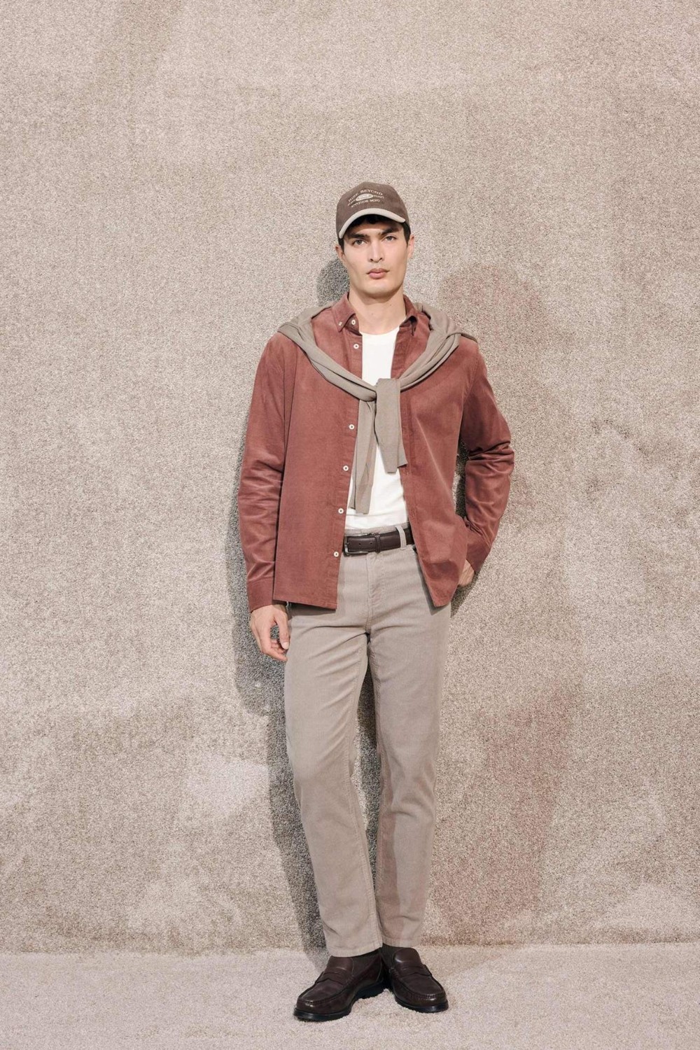 DeFacto Regular Fit Uzun Boy Fitilli Kadife Pantolon F3800AX25AU