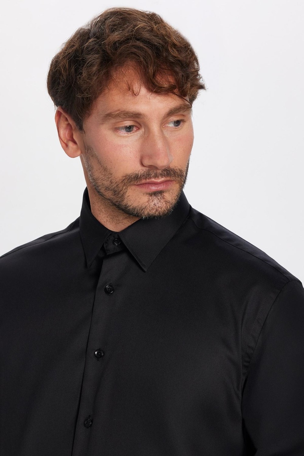 Tudors Erkek Regular Fit Rahat Kesim Beyaz Non-Iron Pamuklu Belgeli Ütü Gerektirmez Gömlek görsel 8