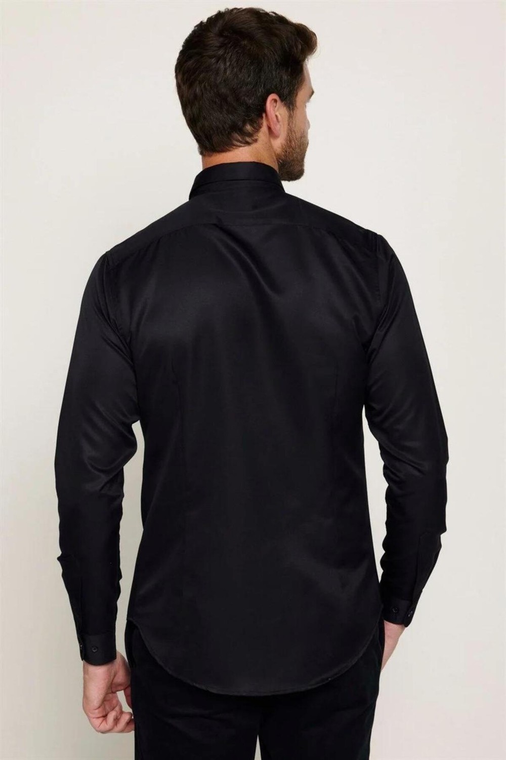 Tudors 2'li Paket Siyah-Beyaz Slim Fit Kolay Ütü Teri Emen Nefes Alan Doku Dört Mevsim Erkek Gömlek görsel 3