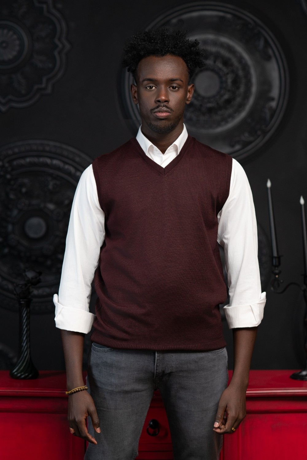 Woolen World V Yaka Regular Fit Yünlü Kolsuz Triko Süveter