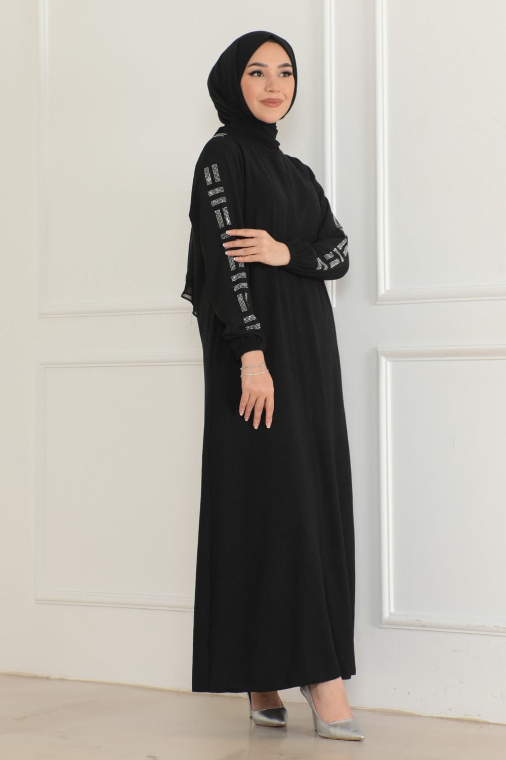 Oktayusta Collection Günlük Siyah Taş Detaylı Ferace