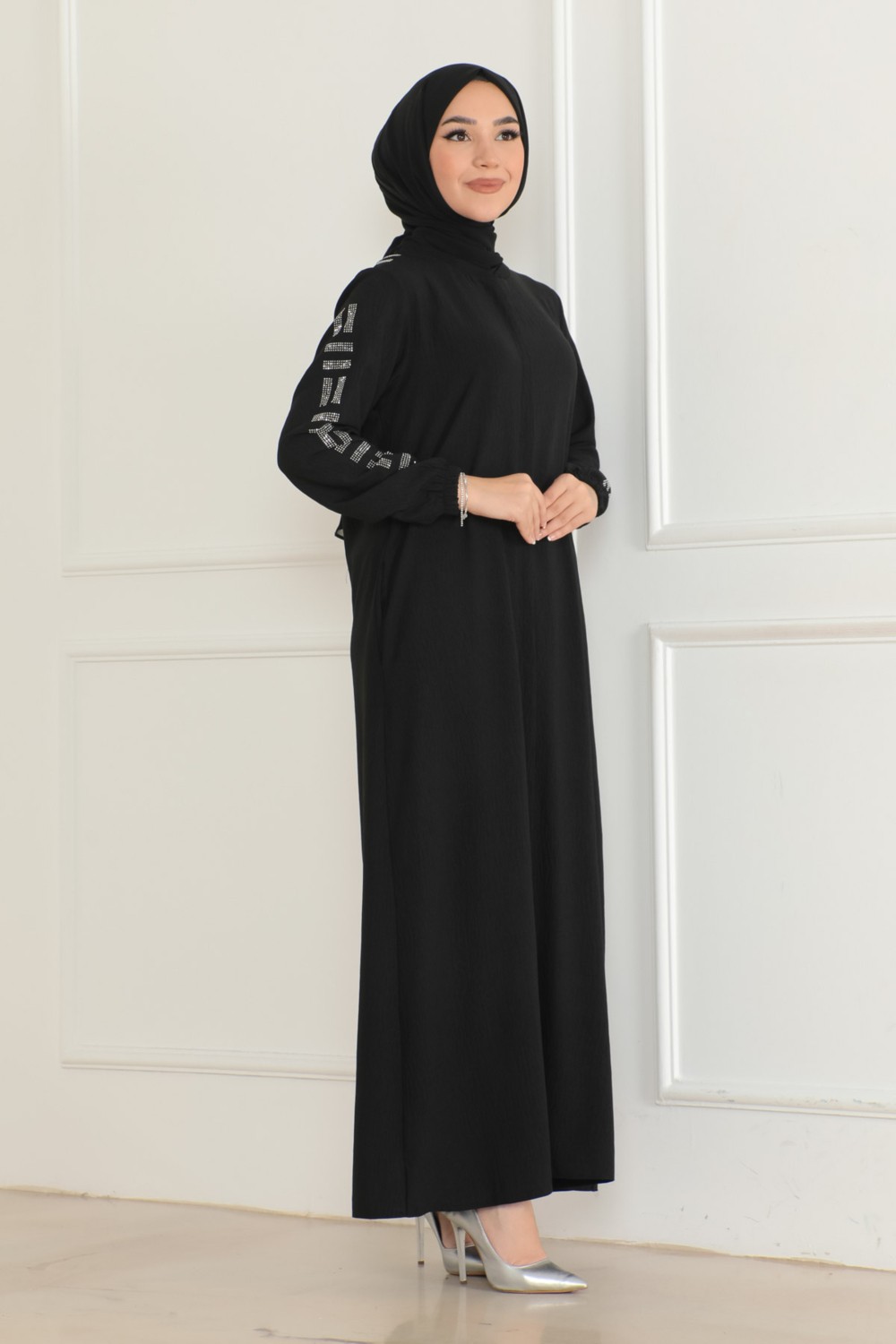 Oktayusta Collection Günlük Siyah Taş Detaylı Ferace görsel 2