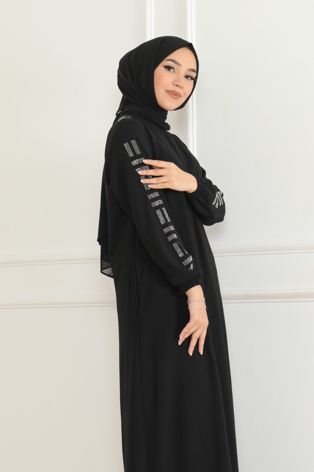 Oktayusta Collection Günlük Siyah Taş Detaylı Ferace görsel 6