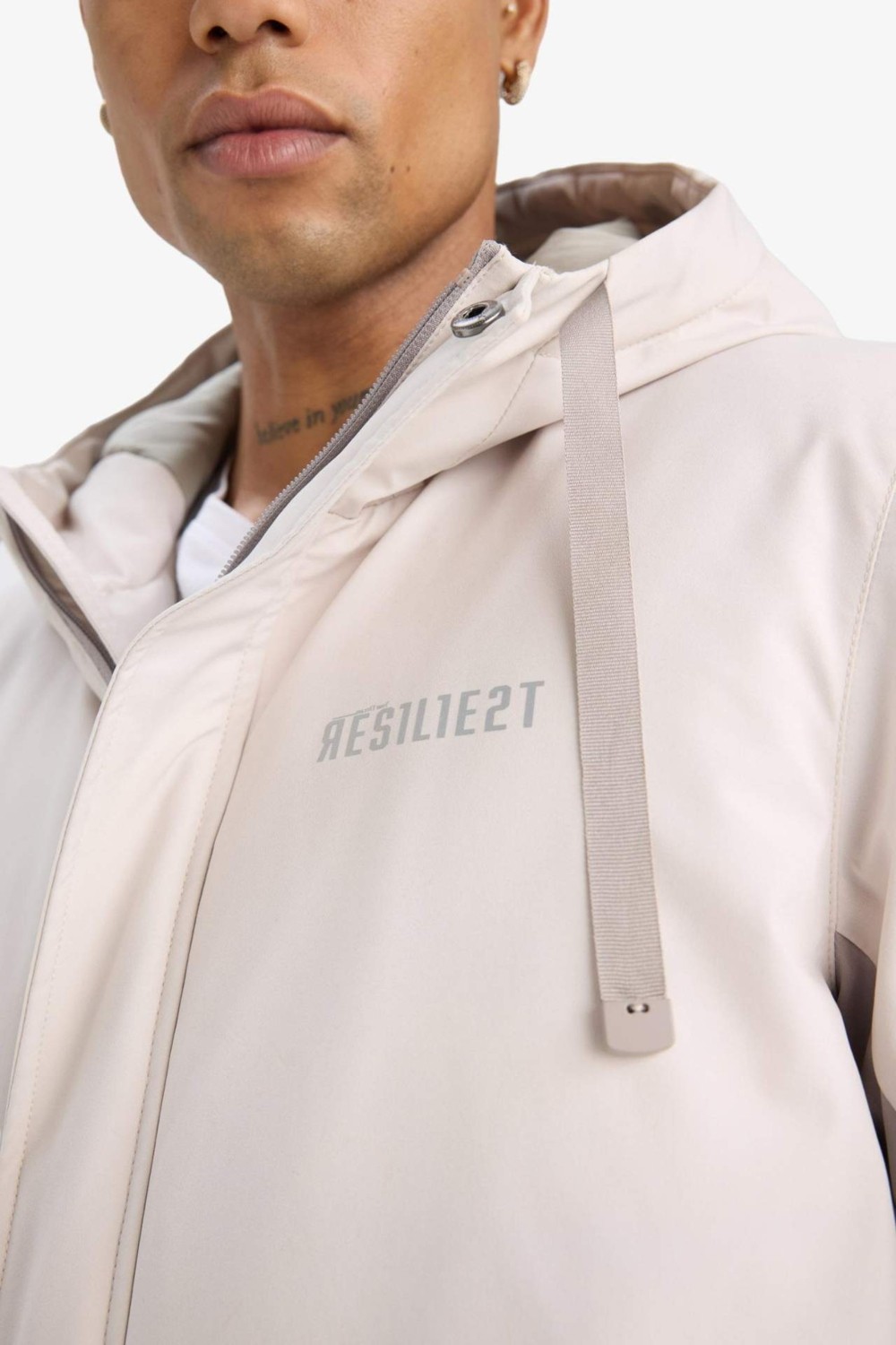 DeFacto Regular Fit Su İtici Kapüşonlu Mont C6595AX25AU görsel 5