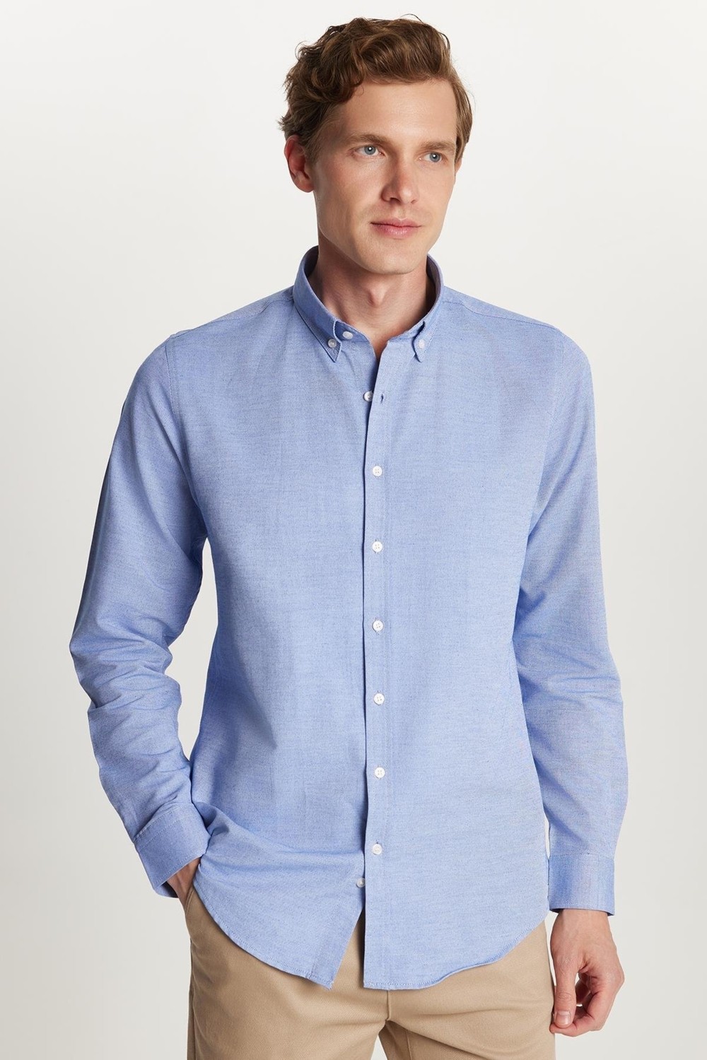 Tudors Erkek Slim Fit Dar Kesim Uzun Kollu Pamuklu Oxford Doku Kolay Ütü Mavi Düğmeli Yaka Gömlek