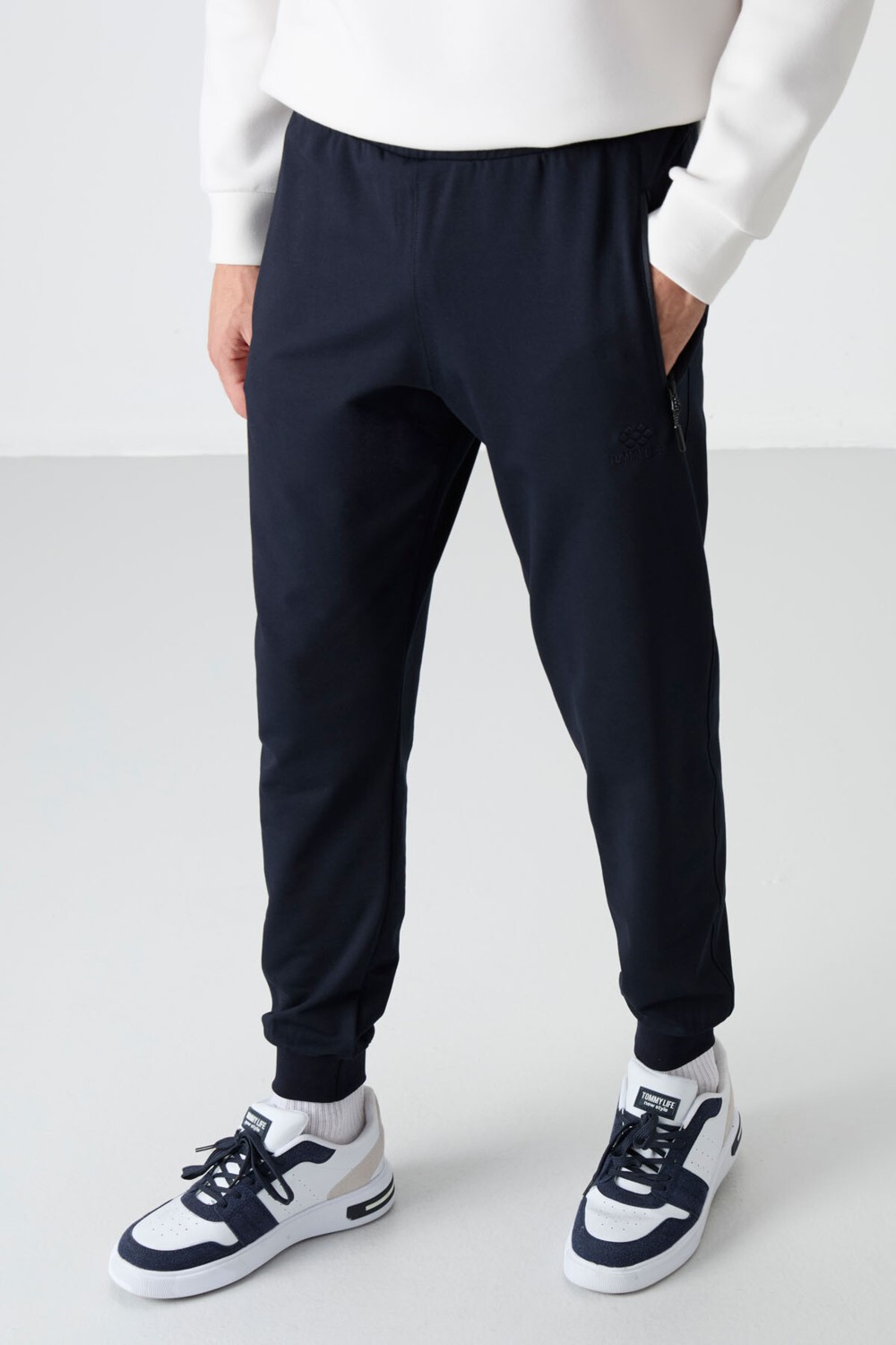 Tommy Life Gri Melanj Fermuar Cepli Standart Kalıp Jogger Erkek Eşofman Alt - 84587 görsel 8