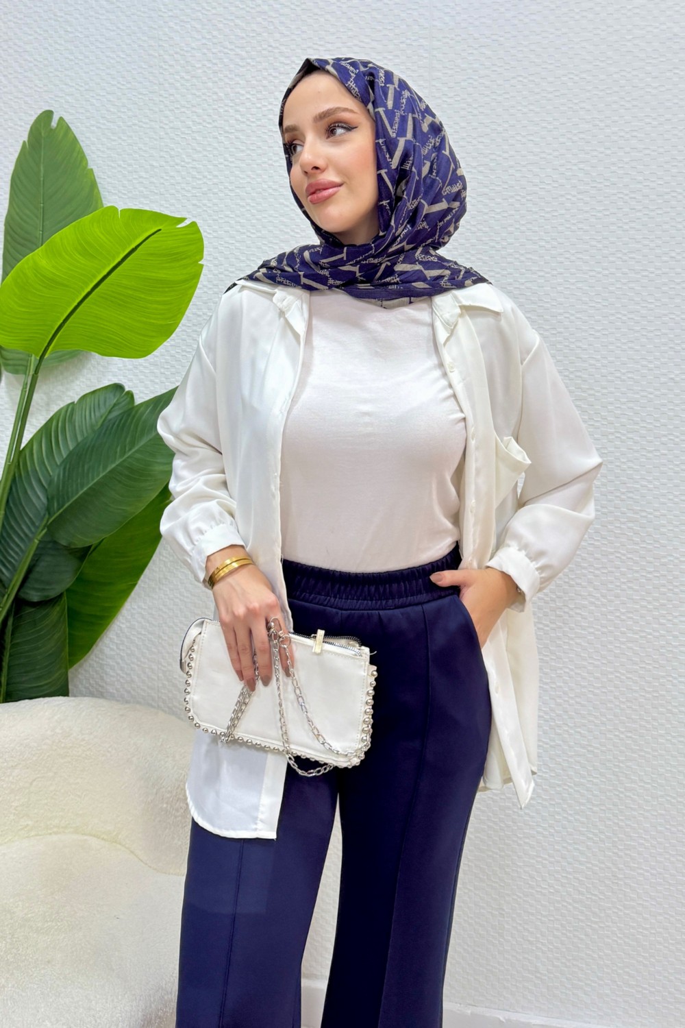 Tesettür Diyarı Scuba Kumaş Beli Lastikli Pare Tesettür Pantolon- Siyah görsel 3