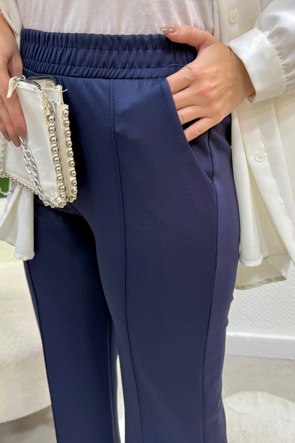 Tesettür Diyarı Scuba Kumaş Beli Lastikli Pare Tesettür Pantolon- Siyah görsel 4