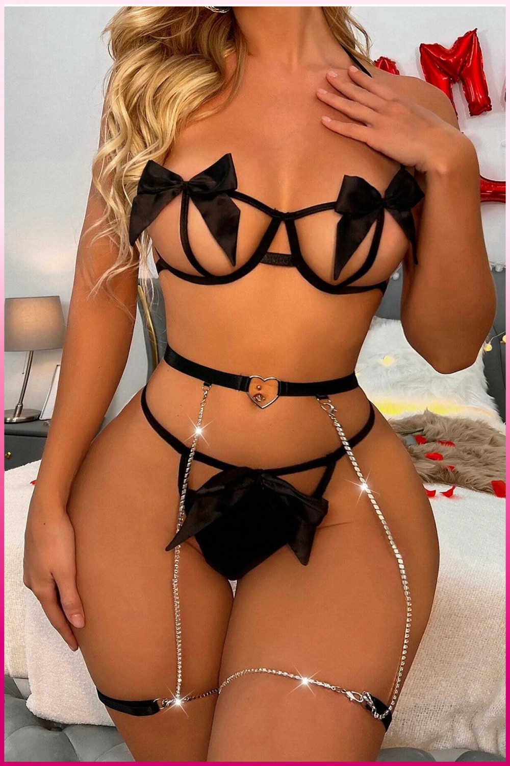 Marsilyan Siyah Göğüs Fiyonklu Balenli Seksi Jartiyer Takım görsel 3