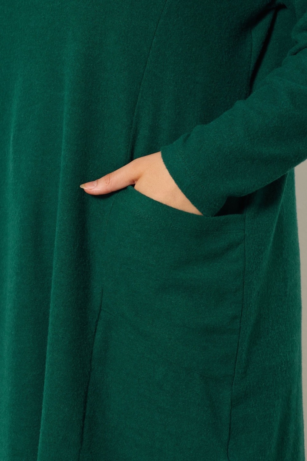 Büyük Beden Yeşil Peluş Tunik Uzun Kollu Cepli Bisiklet Yaka 616455 Yumuşak Dokulu görsel 4