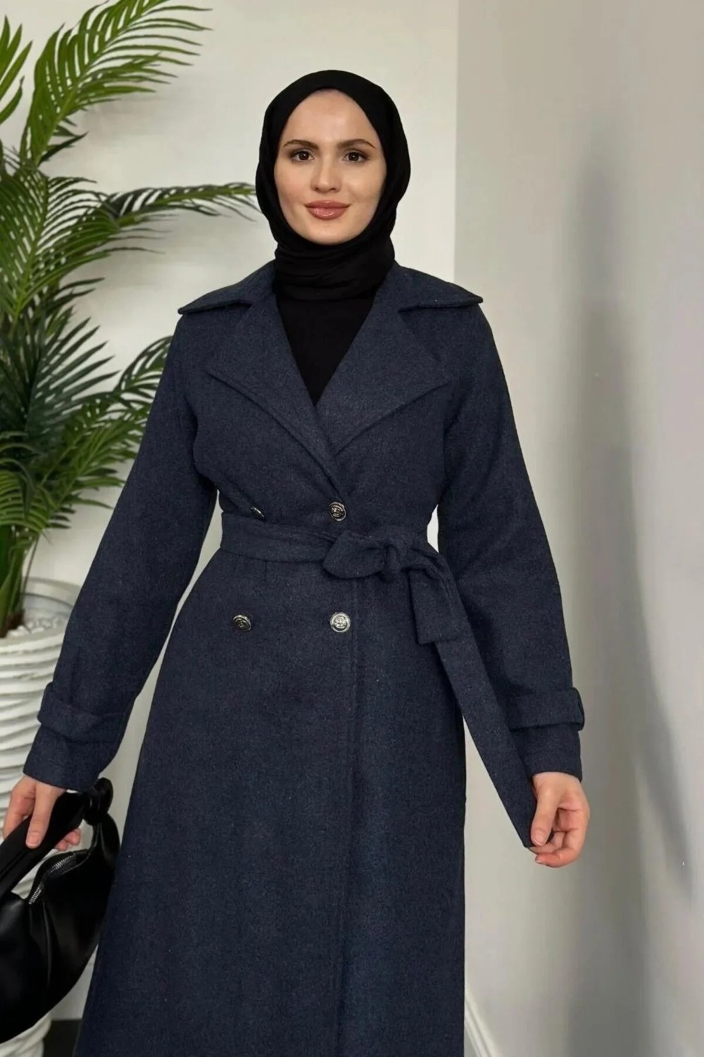 Tesettür Diyarı Desire Astarlı Düğmeli Kaşe Tesettür Kaban- Lacivert görsel 3