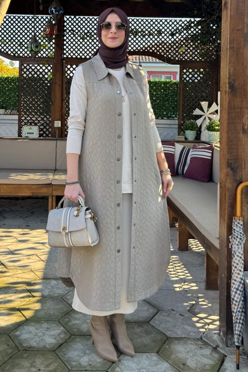 Rabia Şamlı Safir Kapitone Yelek Vizon