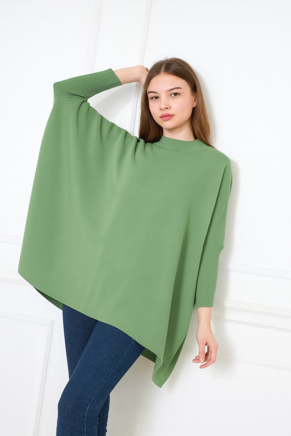 Comstar Kadın Yandan Yırtmaçlı Oversize Panço Kazak görsel 4