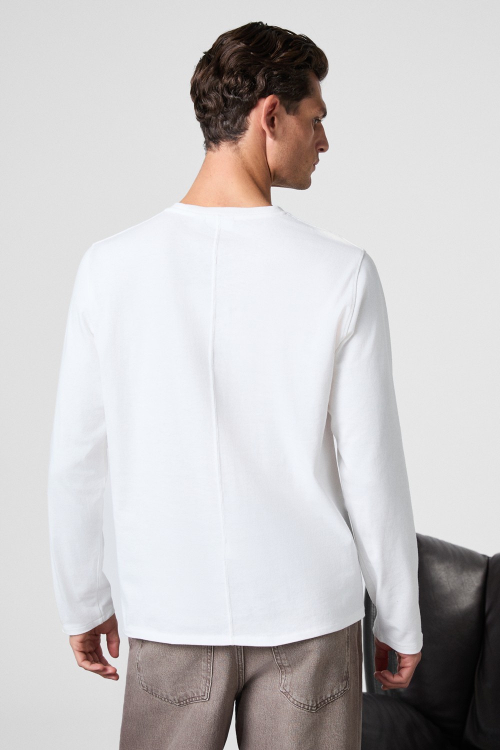 Grimelange GRAVS Erkek %100 Pamuklu Yumuşak Kumaşlı Yuvarlak Yakalı Uzun Kollu Siyah T-Shirt görsel 5