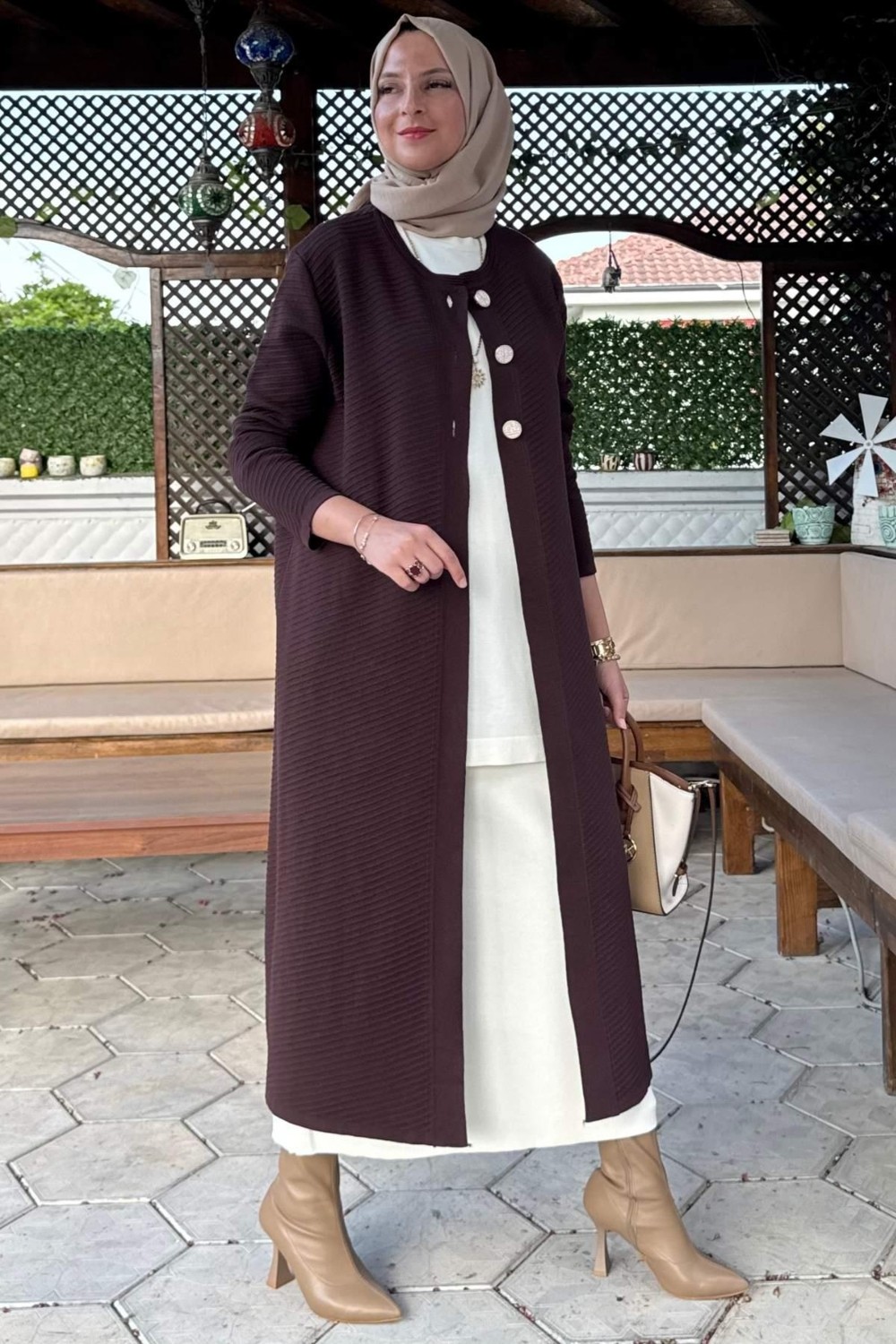 Rabia Şamlı Rabia Sinem Çelik Örme Triko Hırka Acı Kahve Kalın Kumaşlı Şık Tasarım Özellikli görsel 6