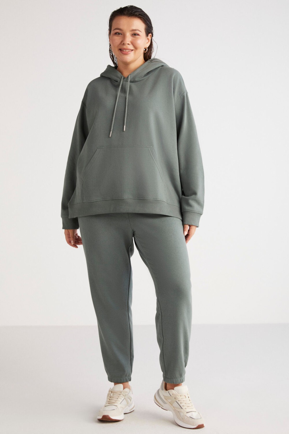 Ethiquet Terezabb Kadın İçi Polarlı Yumuşacık Comfort Fit Kapüşonlu Kanguru Cep Yeşil Büyük Beden Sweatshirt