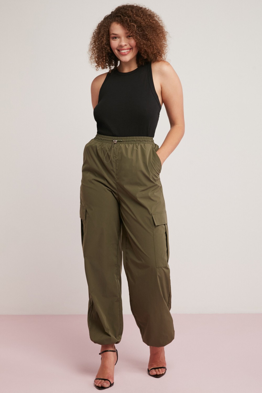 Ethiquet Avalonbb Kadın Relaxed Fit Beli Ve Paçası Lastikli Stoperli Kargo Cepli Siyah Büyük Beden Pantolon görsel 3