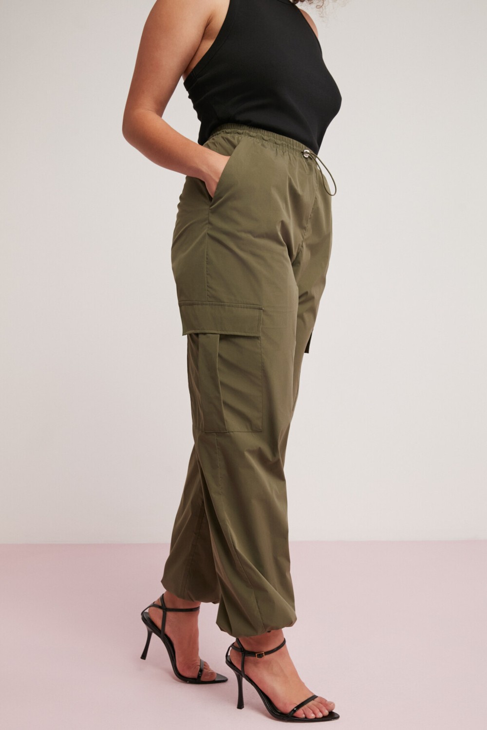 Ethiquet Avalonbb Kadın Relaxed Fit Beli Ve Paçası Lastikli Stoperli Kargo Cepli Siyah Büyük Beden Pantolon görsel 5